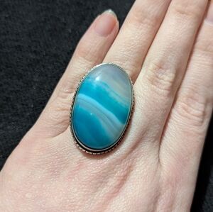 Silver Plated Blue And White Agate Gemstone Oval Statement Ring - Size 5-7